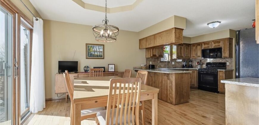 8923 N Mersington Avenue, Kansas City, MO 64156