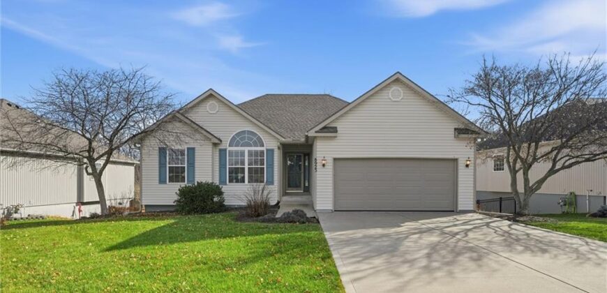 8923 N Mersington Avenue, Kansas City, MO 64156