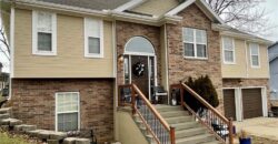 10916 N OXFORD Avenue, Kansas City, MO 64157