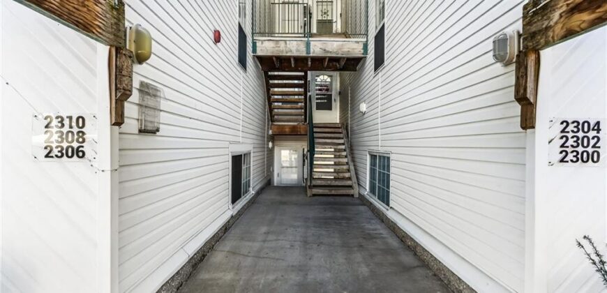 2310 NE 68th Street, Gladstone, MO 64118