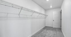 11115 N Glenwood Avenue, Kansas City, MO 64157