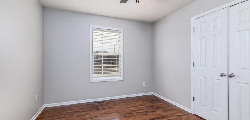 11911 N Charlotte Street, Kansas City, MO 64155