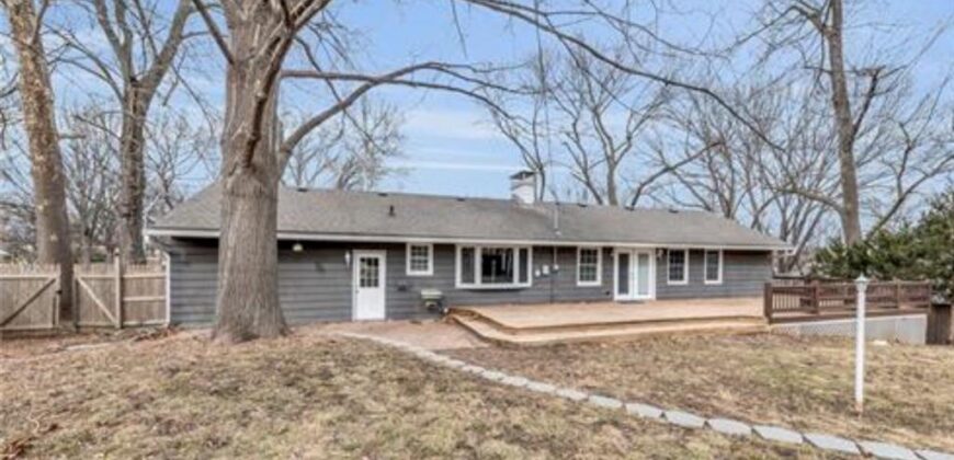 217 NW 43rd Street, Kansas City, MO 64116
