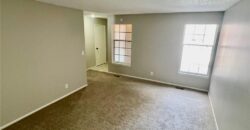 8240 NW Birch Lane, Kansas City, MO 64151