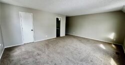 8240 NW Birch Lane, Kansas City, MO 64151