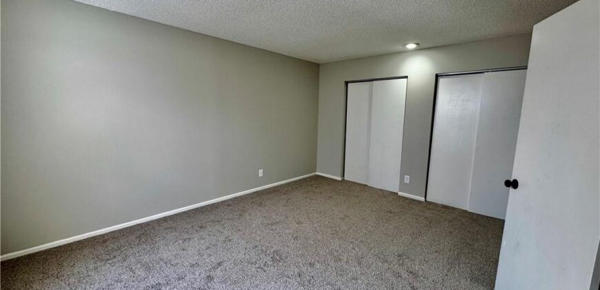 8240 NW Birch Lane, Kansas City, MO 64151