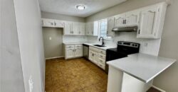 8240 NW Birch Lane, Kansas City, MO 64151