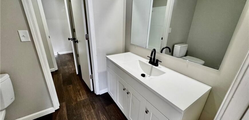 8240 NW Birch Lane, Kansas City, MO 64151