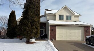 421 Fletcher Drive, Smithville, MO 64089