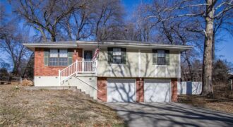 418 NW 78th Terrace, Kansas City, MO 64118