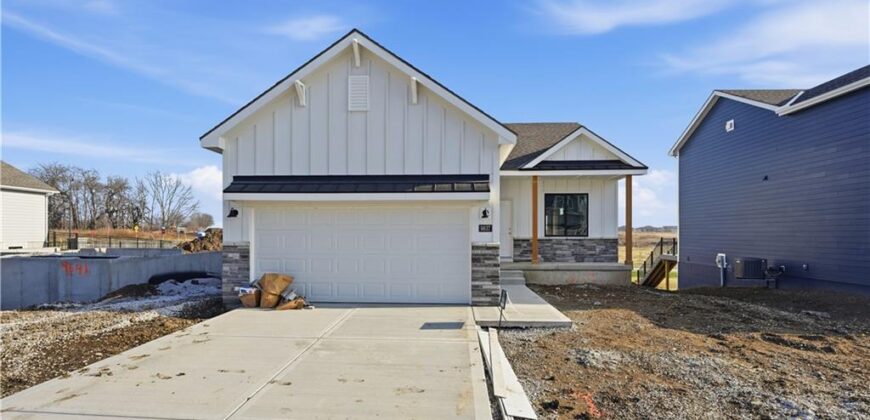 9637 N Colrain Avenue, Kansas City, MO 64154