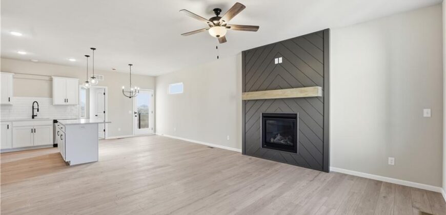 9637 N Colrain Avenue, Kansas City, MO 64154