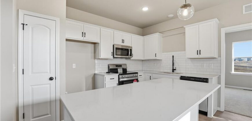 9637 N Colrain Avenue, Kansas City, MO 64154