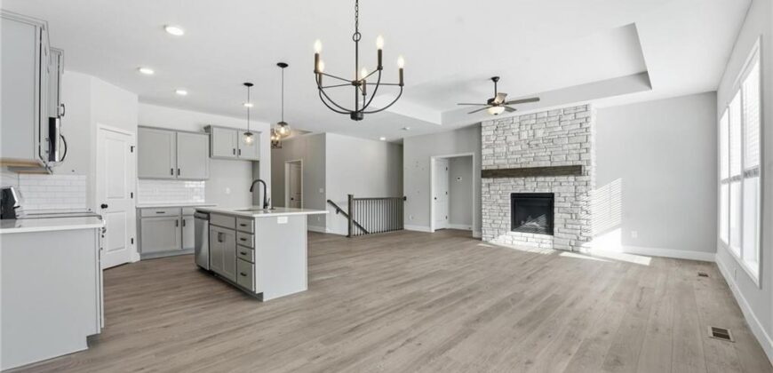 3017 NW 95th Terrace, Kansas City, MO 64154