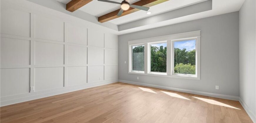 8716 N Lewis Avenue, Kansas City, MO 64157