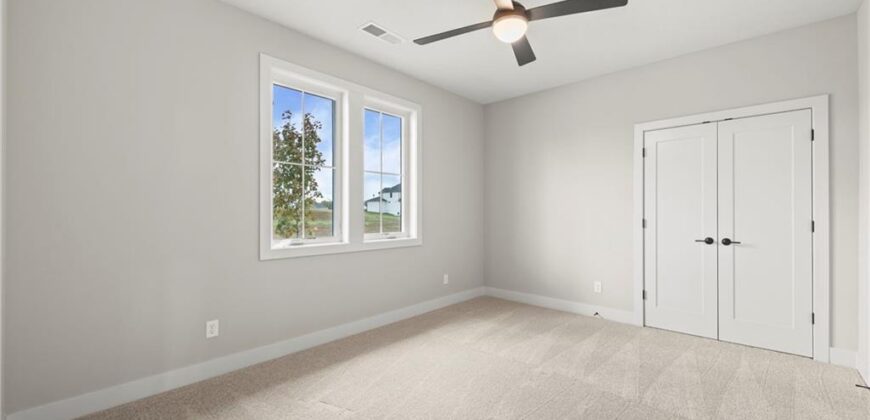8716 N Lewis Avenue, Kansas City, MO 64157