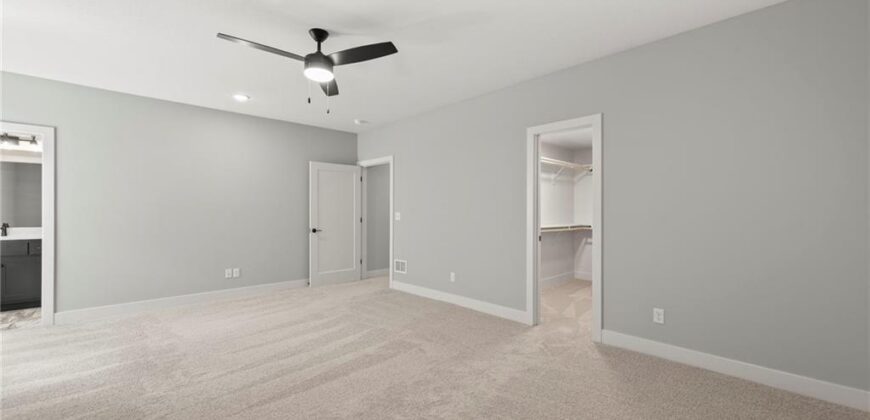 8716 N Lewis Avenue, Kansas City, MO 64157