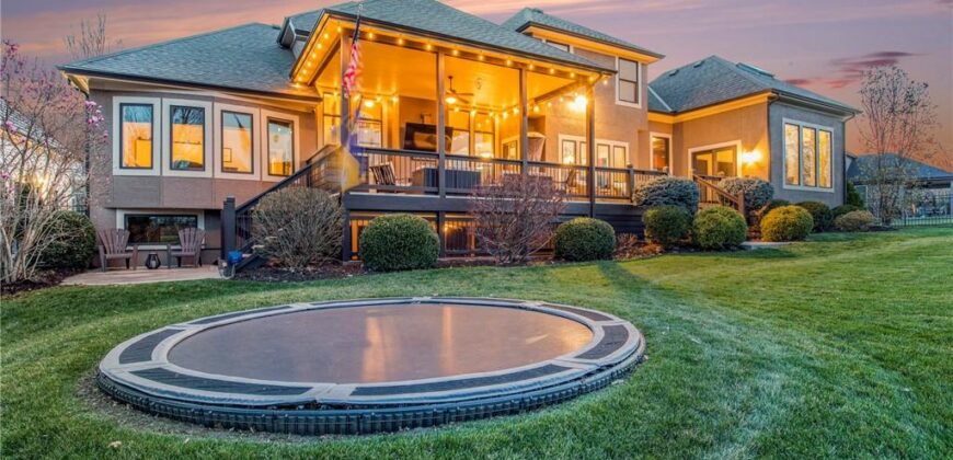 8541 N Donnelly Avenue, Kansas City, MO 64157