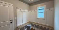 13715 NW 70th Street, Parkville, MO 64152