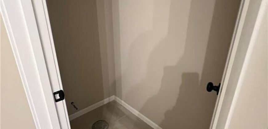 1600 Cottonwood Creek Avenue, Kearney, MO 64060