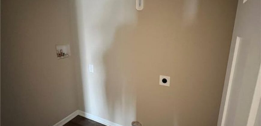 1600 Cottonwood Creek Avenue, Kearney, MO 64060