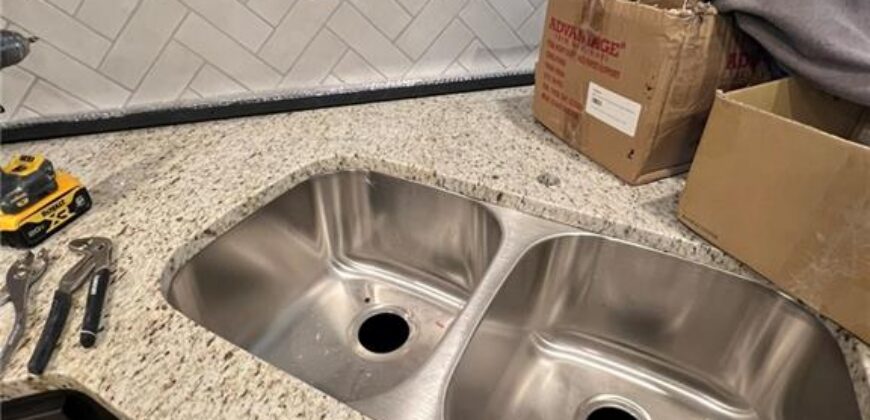 1600 Cottonwood Creek Avenue, Kearney, MO 64060