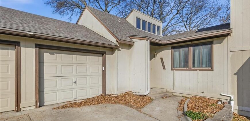 1032 NW 70TH Court, Kansas City, MO 64118