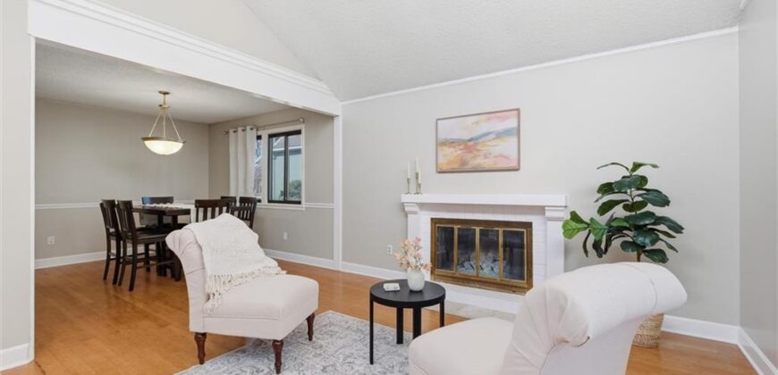 1032 NW 70TH Court, Kansas City, MO 64118