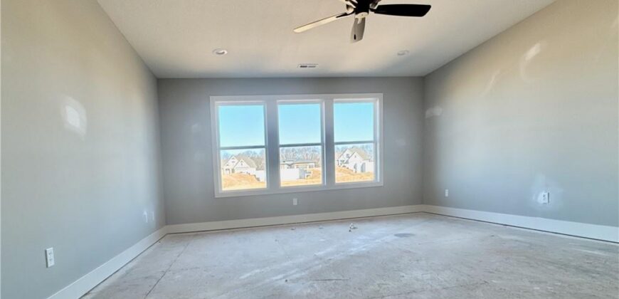 12740 NW Larkspur Lane, Platte City, MO 64079