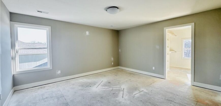 12740 NW Larkspur Lane, Platte City, MO 64079