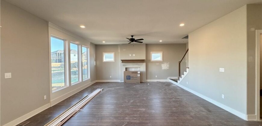 12740 NW Larkspur Lane, Platte City, MO 64079