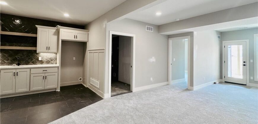 12770 NW Larkspur Lane, Platte City, MO 64079