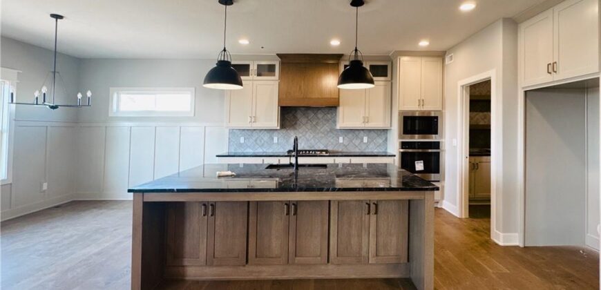 12770 NW Larkspur Lane, Platte City, MO 64079