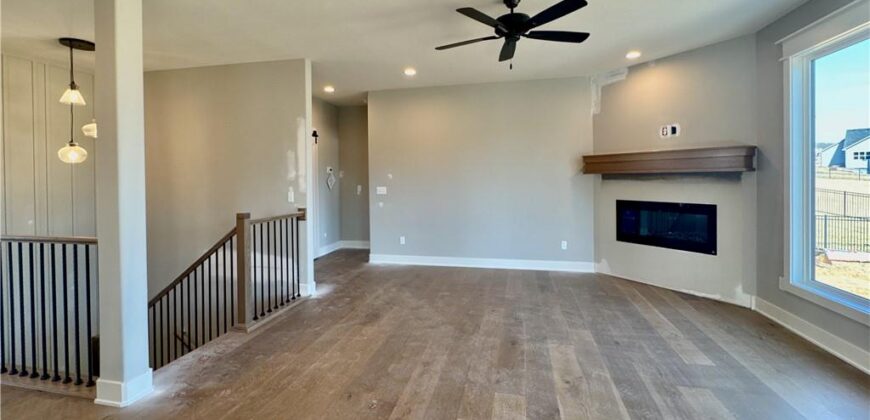 12775 NW Larkspur Lane, Platte City, MO 64079
