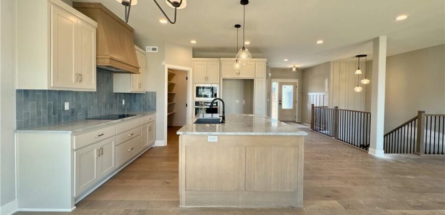 12775 NW Larkspur Lane, Platte City, MO 64079