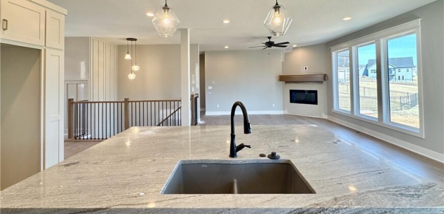 12775 NW Larkspur Lane, Platte City, MO 64079