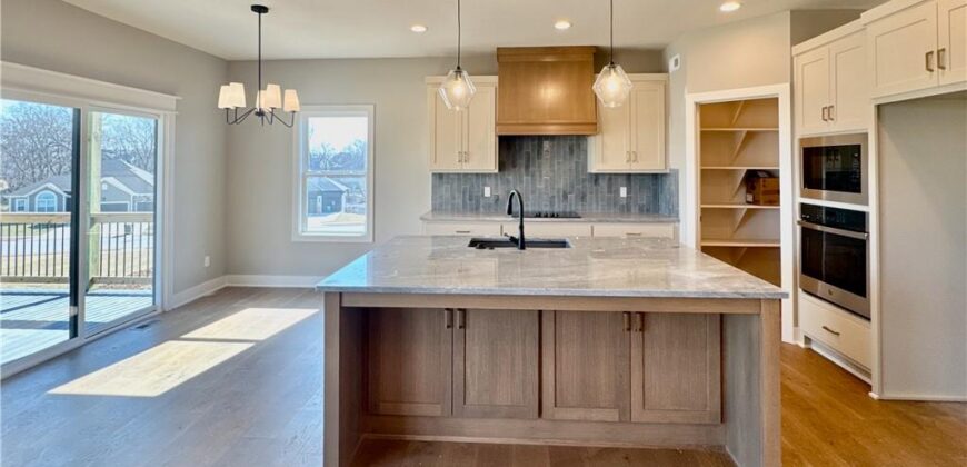 12775 NW Larkspur Lane, Platte City, MO 64079