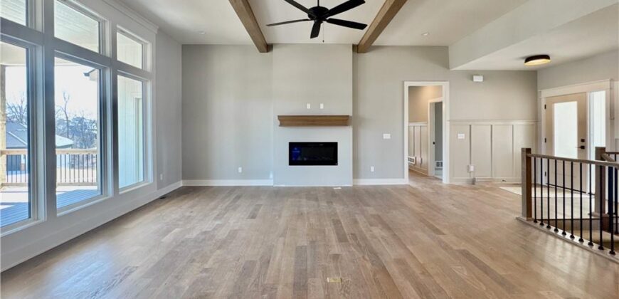 12765 NW Larkspur Lane, Platte City, MO 64079