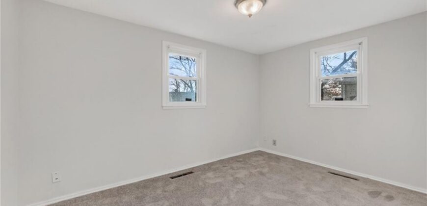200 NW 63rd Terrace, Kansas City, MO 64118