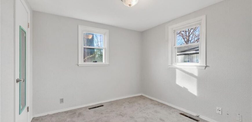 200 NW 63rd Terrace, Kansas City, MO 64118