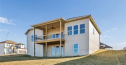 9810 N Laurel Avenue, Kansas City, MO 64157