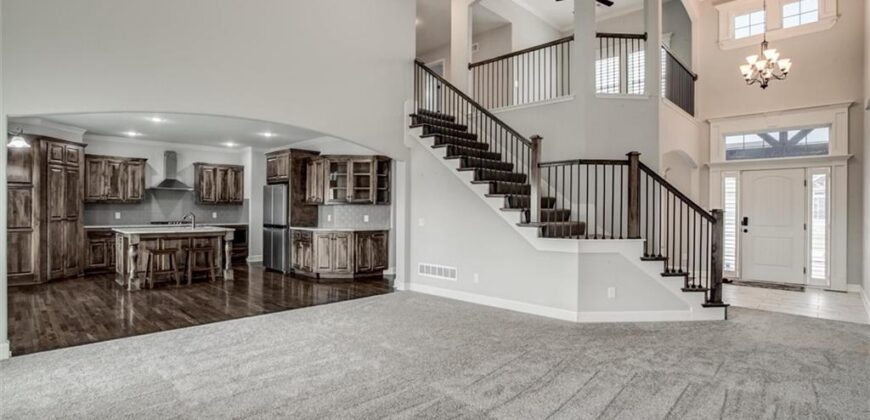 10423 N Chelsea Avenue, Kansas City, MO 64156