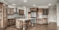 10423 N Chelsea Avenue, Kansas City, MO 64156