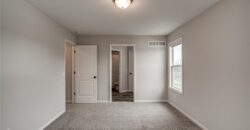 10423 N Chelsea Avenue, Kansas City, MO 64156