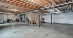 10423 N Chelsea Avenue, Kansas City, MO 64156