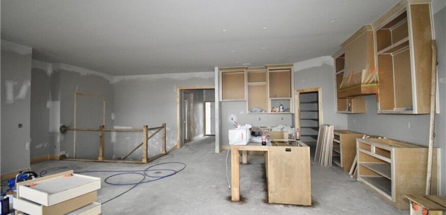 7629 N Booth Avenue, Kansas City, MO 64158