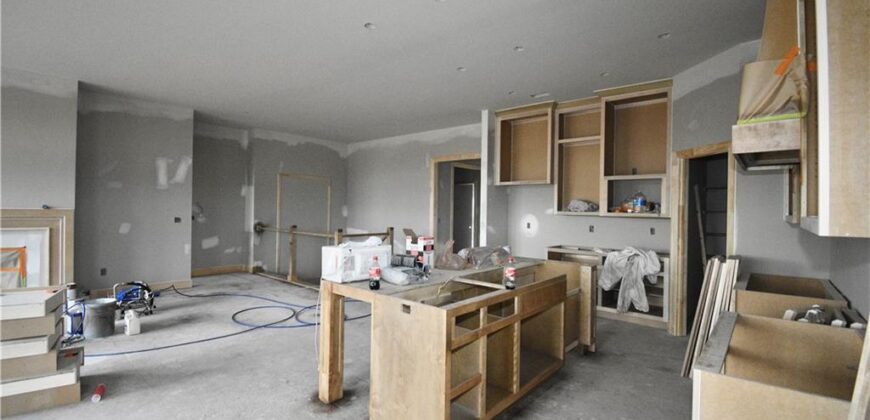 7629 N Booth Avenue, Kansas City, MO 64158