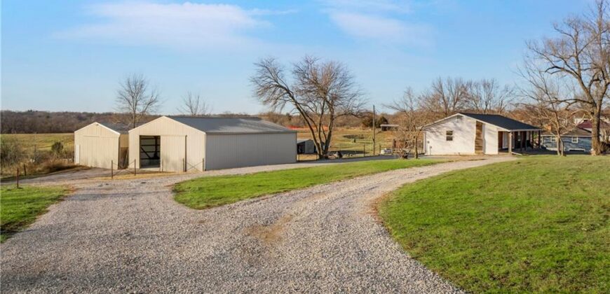 17504 State Route 33 Highway, Holt, MO 64048