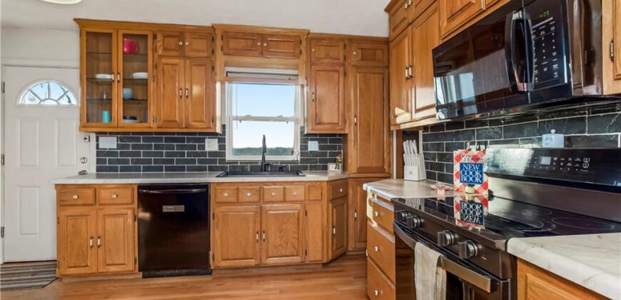 17504 State Route 33 Highway, Holt, MO 64048