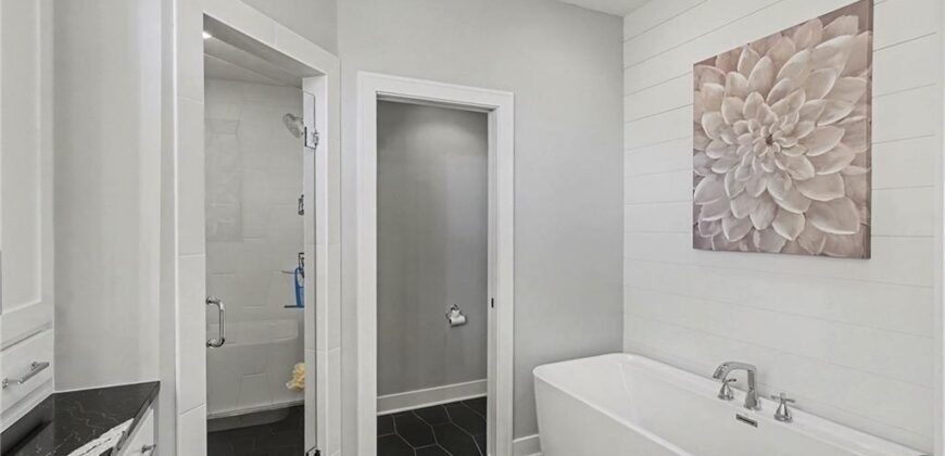 3413 NE 102nd Terrace, Kansas City, MO 64155